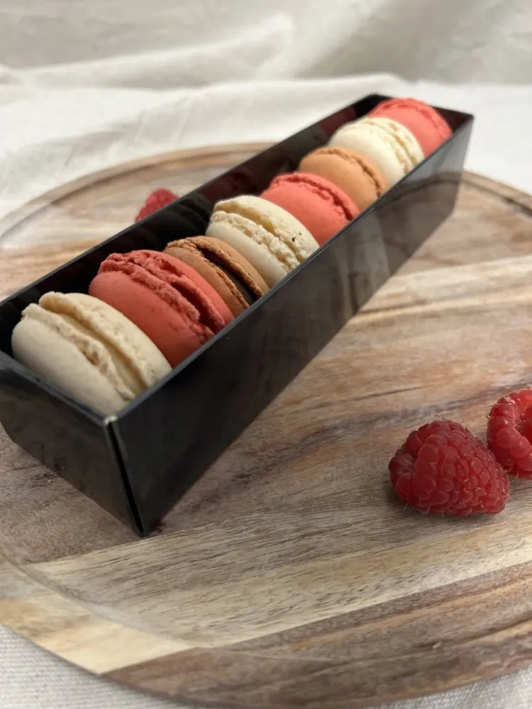 NOUVEAUTÉ - Vitrine réfrigérée dédiée aux macarons !